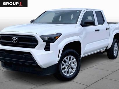 Used 2025 Toyota Tacoma SR