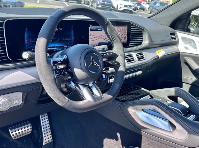 New 2026 Mercedes-Benz GLE 53 AMG 4MATIC Coupe image 17