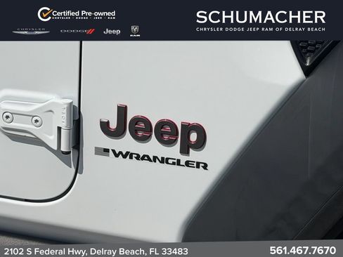 Used 2024 Jeep Wrangler Unlimited Rubicon AWD/4WD image 10
