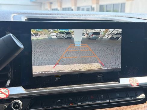 Used 2025 Chevrolet Silverado 1500 LT w/ Protection Package image 13