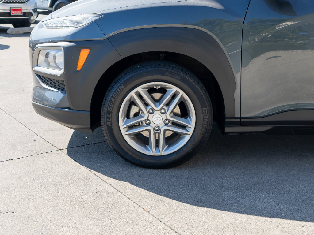Used 2019 Hyundai Kona SE w/ Cargo Package FWD image 25