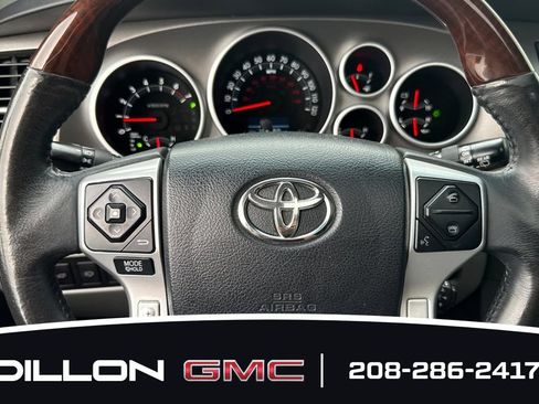Used 2015 Toyota Sequoia Platinum AWD/4WD image 23
