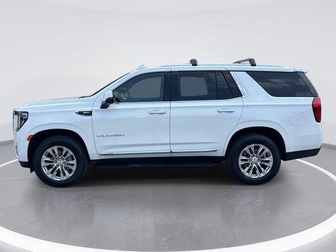 Used 2023 GMC Yukon SLT w/ SLT Premium Package AWD/4WD image 5
