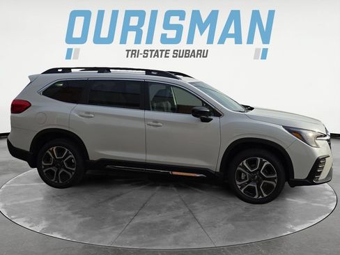 Used 2026 Subaru Ascent Limited AWD/4WD image 7