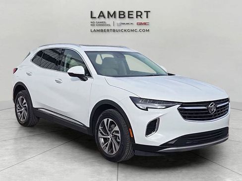 Used 2022 Buick Envision Essence w/ Safety Package image 4