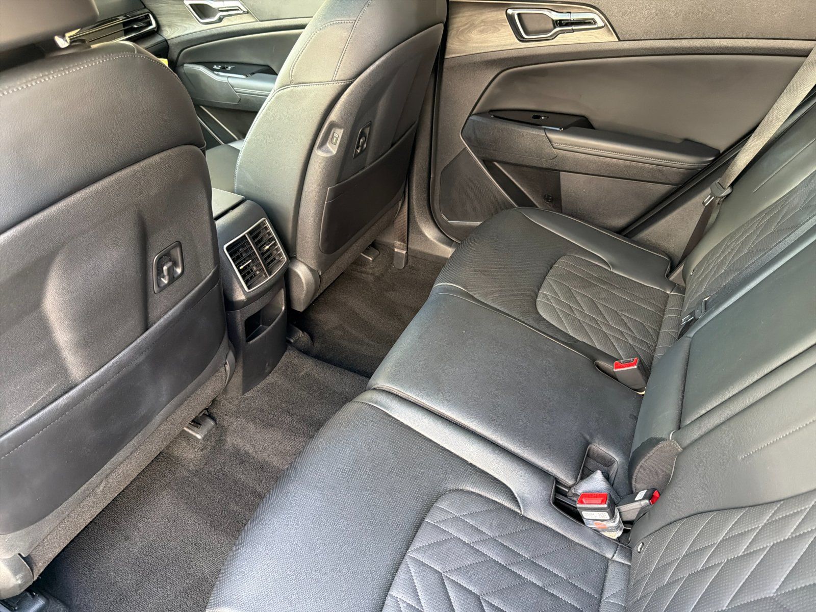 Certified 2025 Kia Sportage X-Pro Prestige AWD/4WD image 16