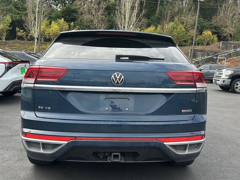 Used 2021 Volkswagen Atlas Cross Sport SE image 4