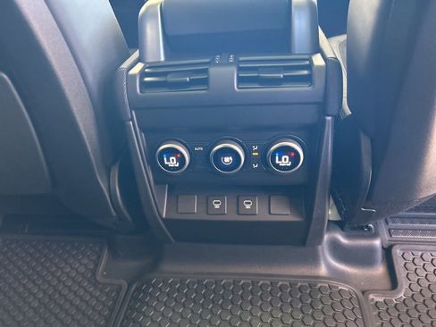 Used 2023 Land Rover Defender 110 Carpathian Edition image 35