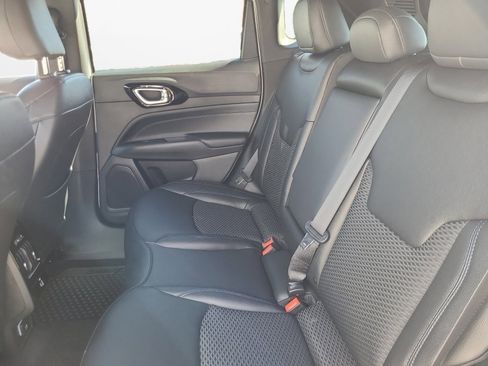 New 2026 Jeep Compass Latitude w/ Quick Order Package 29K image 13