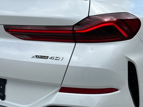 Certified 2025 BMW X6 xDrive40i w/ Parking Assistance Package image 32