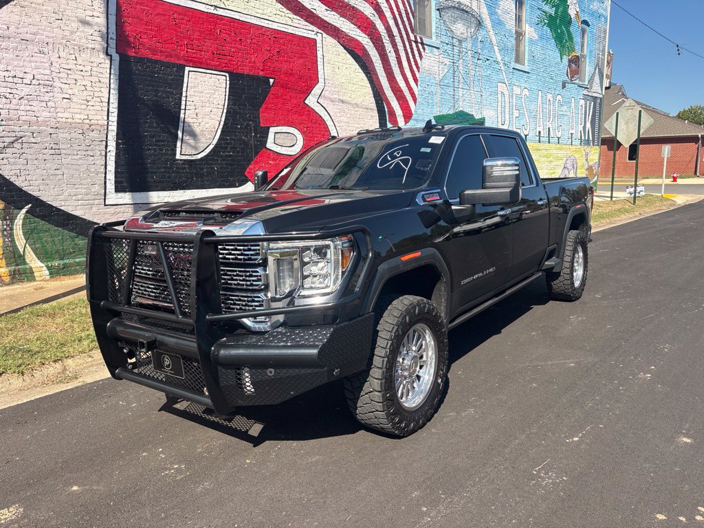 Used 2023 GMC Sierra 2500 Denali w/ Denali Ultimate Package AWD/4WD image 3