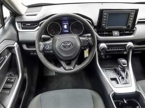 Certified 2022 Toyota RAV4 LE image 12