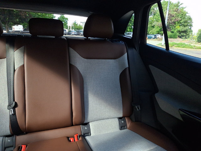 Certified 2023 Volkswagen ID.4 Pro RWD image 16