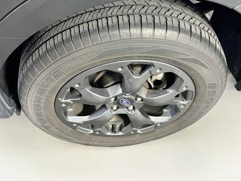 Used 2022 Subaru Crosstrek 2.5i Sport w/ Moonroof Package AWD/4WD image 30