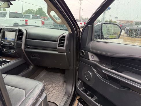 Used 2021 Ford Expedition Platinum AWD/4WD image 17