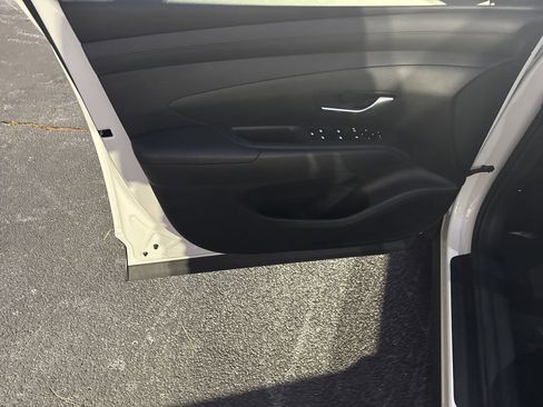 New 2025 Hyundai Tucson SEL image 10