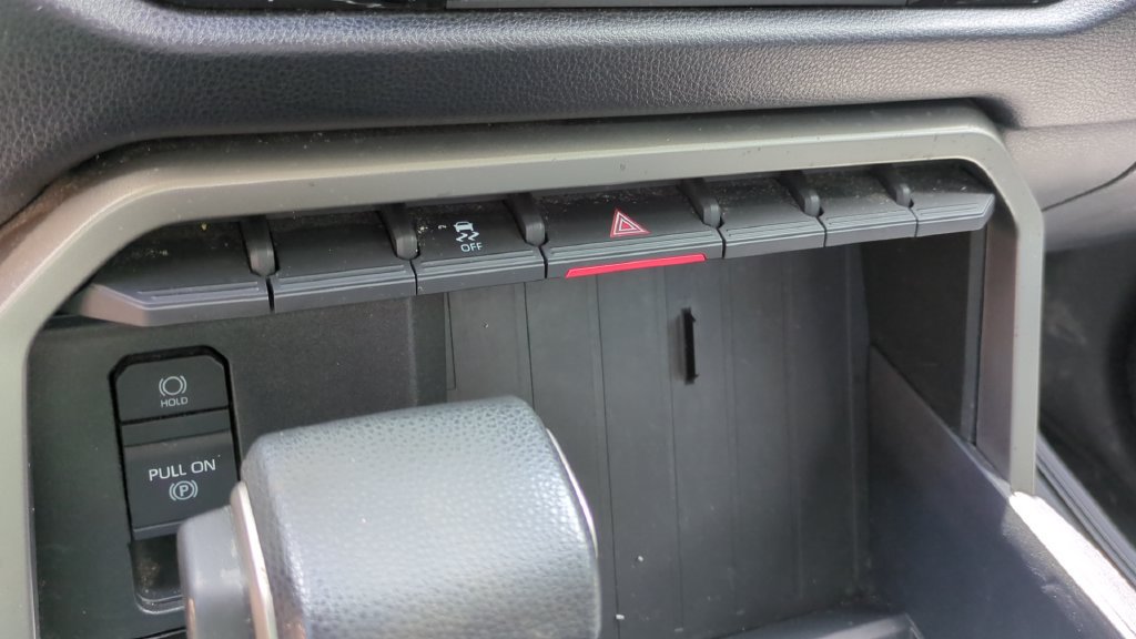 Used 2023 Toyota Tundra SR5 AWD/4WD image 18
