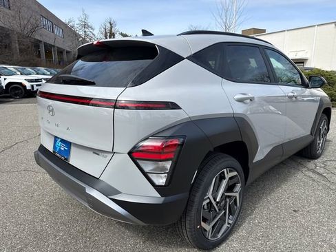 New 2026 Hyundai Kona SEL Premium image 9