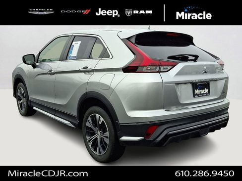 Used 2022 Mitsubishi Eclipse Cross SE image 4