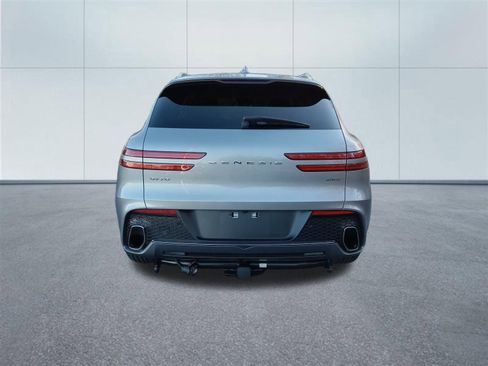 Used 2024 Genesis GV70 2.5T w/ Select Package image 4