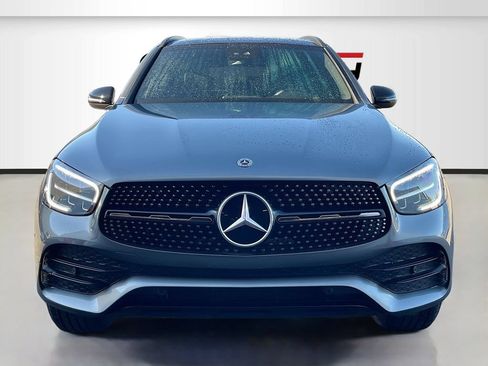 Used 2021 Mercedes-Benz GLC 300 4MATIC image 2