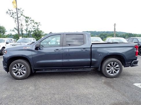 Used 2021 Chevrolet Silverado 1500 RST AWD/4WD image 2