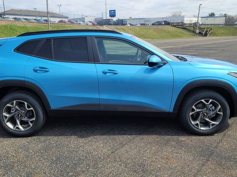 New 2026 Chevrolet Trax LT FWD image 14