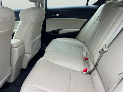 Used 2016 Acura ILX 2.4L image 5
