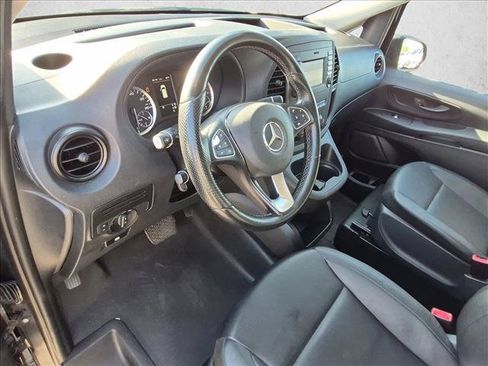 Used 2019 Mercedes-Benz Metris Passenger image 10