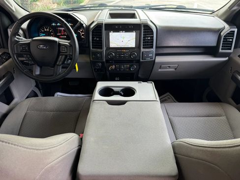 Used 2018 Ford F150 XLT w/ Equipment Group 302A Luxury AWD/4WD image 19
