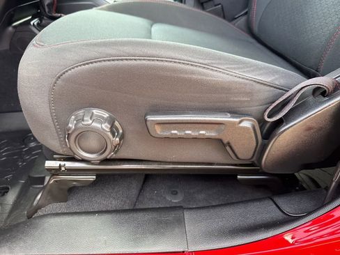 Used 2020 Jeep Wrangler Unlimited Rubicon w/ LED Lighting Group image 12