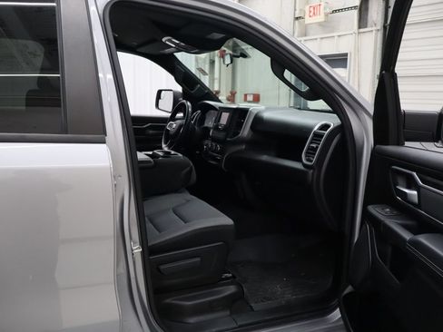 Used 2023 RAM 1500 Lone Star AWD/4WD image 25