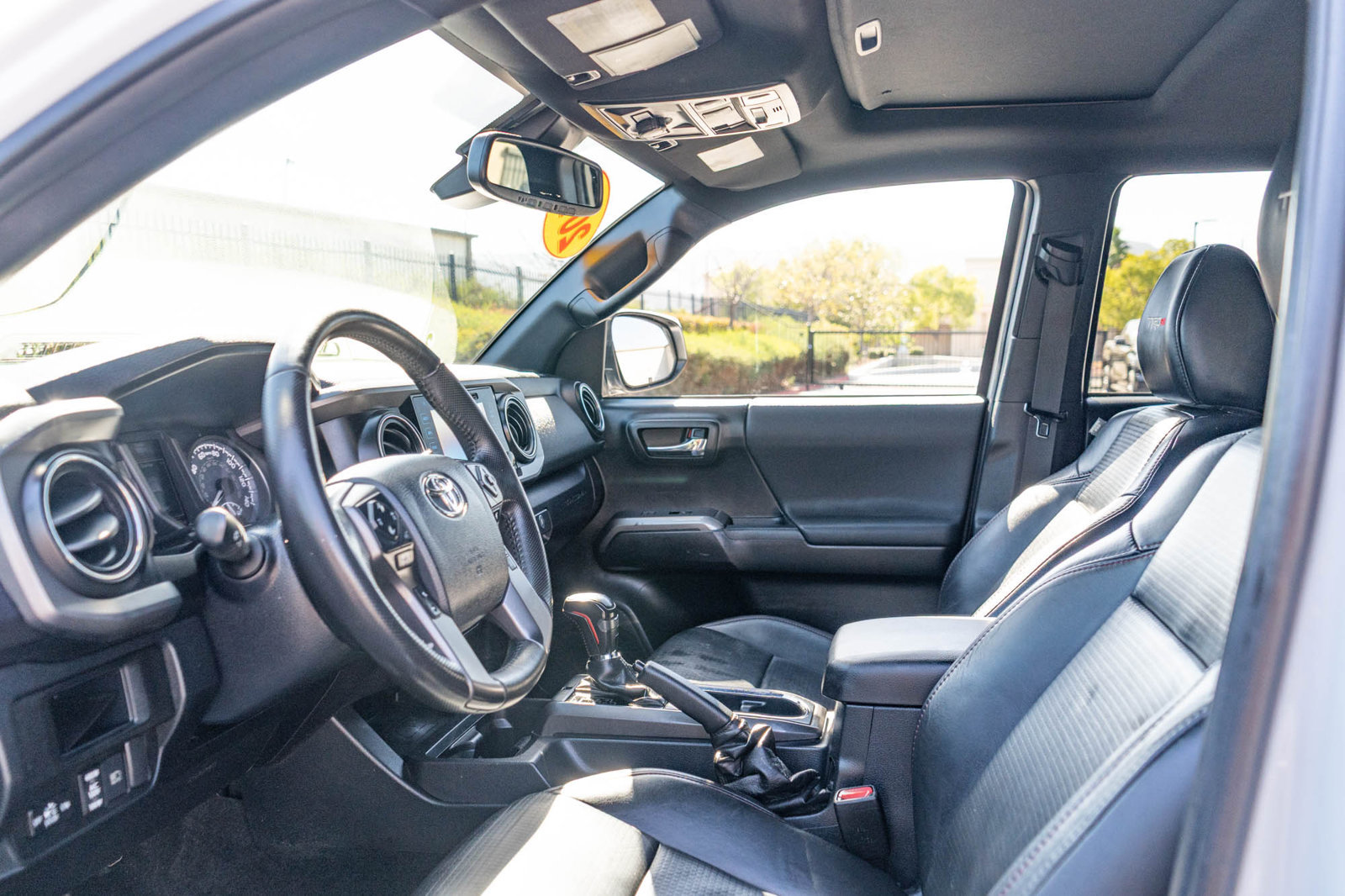 Used 2019 Toyota Tacoma TRD Pro AWD/4WD image 15