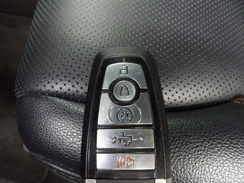 Used 2023 Ford F150 Lariat w/ Equipment Group 502A High image 61