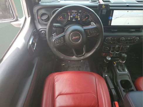Used 2024 Jeep Wrangler Rubicon 392 image 8