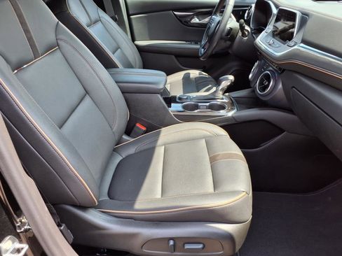 Certified 2022 Chevrolet Blazer Premier image 8