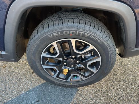 Used 2019 Jeep Compass Trailhawk image 32