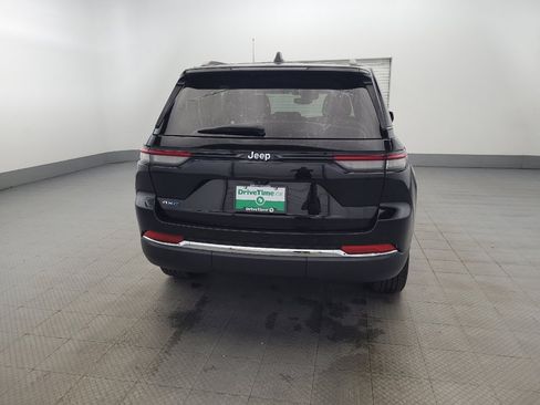 Used 2022 Jeep Grand Cherokee Limited 4xe image 7