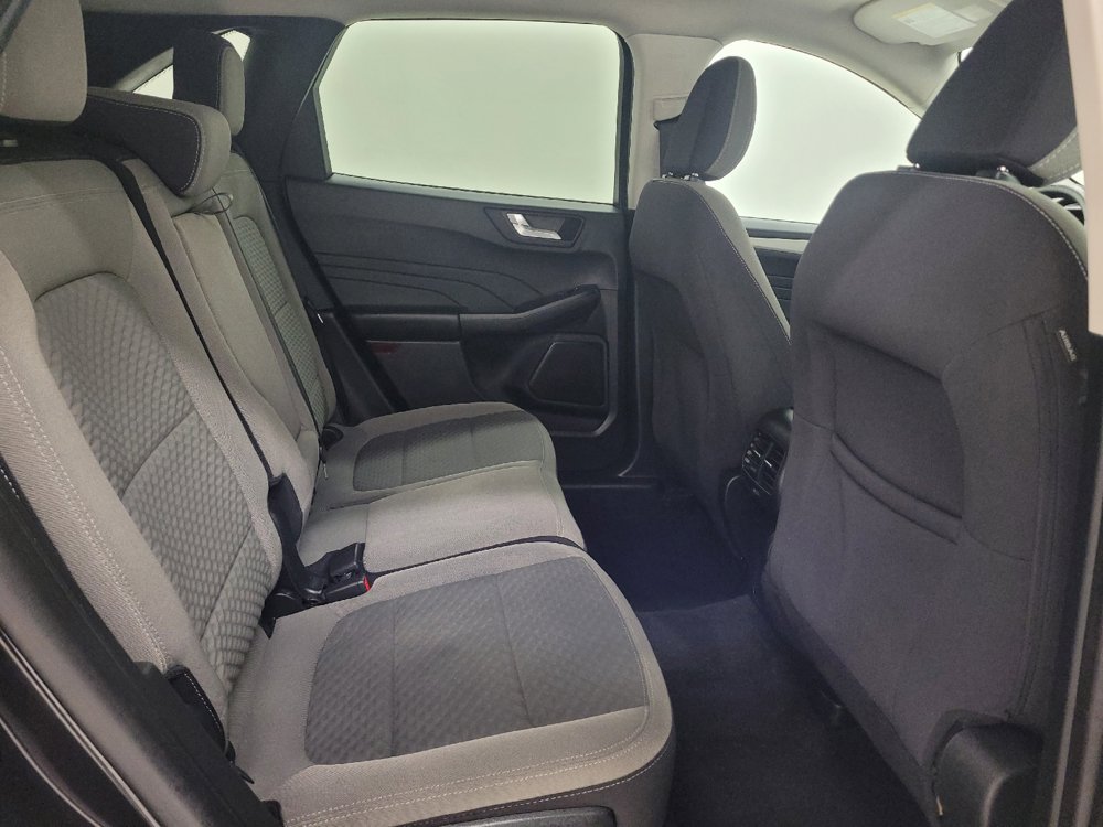 Used 2021 Ford Escape SE w/ SE Sport Appearance Package FWD image 19