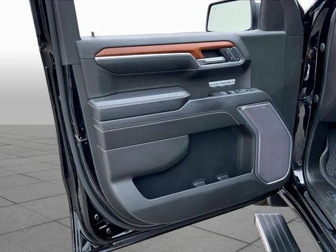 Certified 2023 GMC Sierra 1500 Denali w/ Denali Reserve Package AWD/4WD image 20
