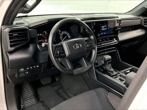 Used 2025 Toyota Tundra SR w/ SR Tow Package AWD/4WD image 16