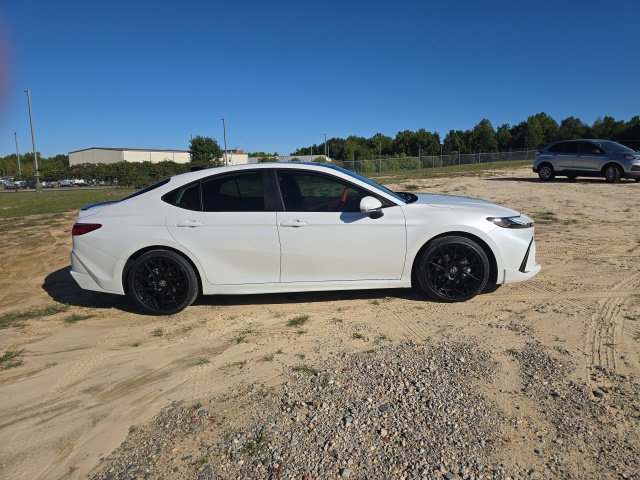 Used 2026 Toyota Camry XSE FWD image 11