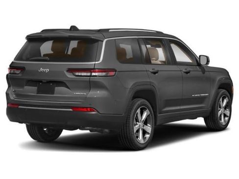 Used 2022 Jeep Grand Cherokee L Limited AWD/4WD image 3