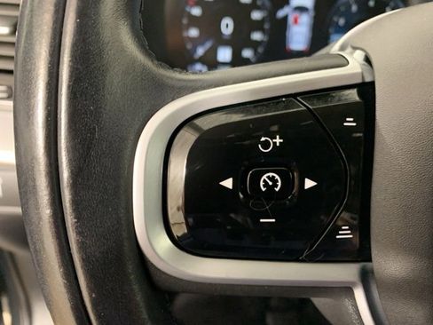 Used 2022 Volvo XC90 T5 Momentum w/ Advanced Package image 22