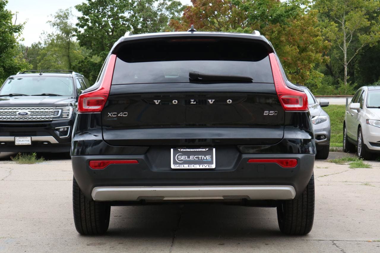 Used 2019 Volvo XC40 T5 Momentum AWD/4WD image 12