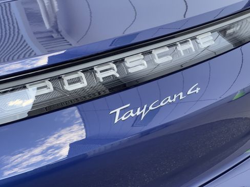 Used 2025 Porsche Taycan AWD/4WD image 18