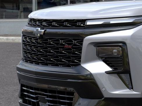 New 2026 Chevrolet Traverse RS w/ LPO, Floor Liner Package FWD image 51