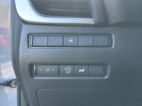 New 2026 Nissan Rogue SV image 20