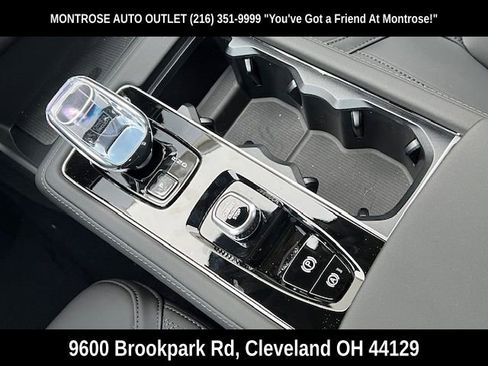 New 2026 Volvo XC90 B6 Plus w/ Protection Package Premier image 26