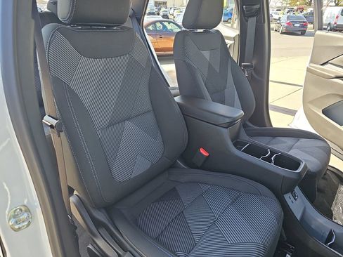 New 2027 Chevrolet Bolt LT image 10